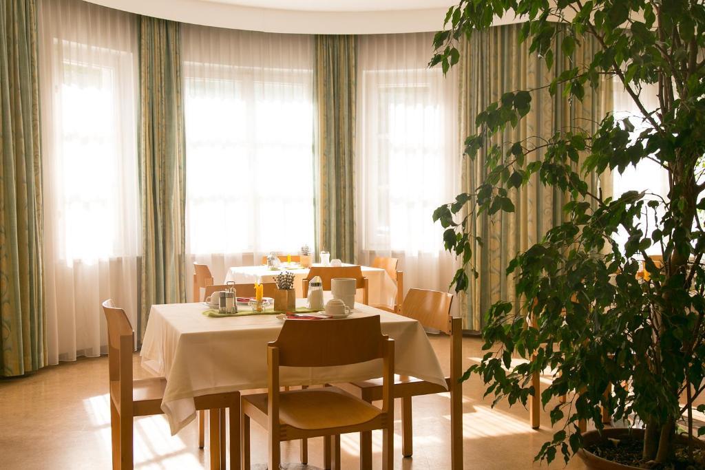 Hôtel Haus Marillac à Innsbruck Extérieur photo